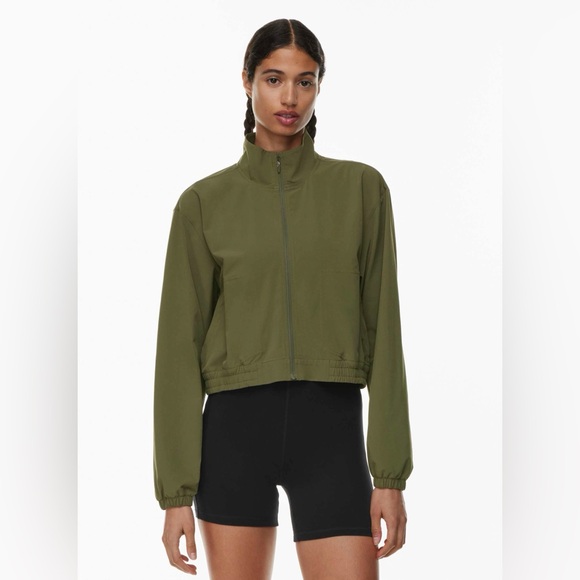 Golden
MoveTech™ Triumph Jacket - Picture 1 of 2